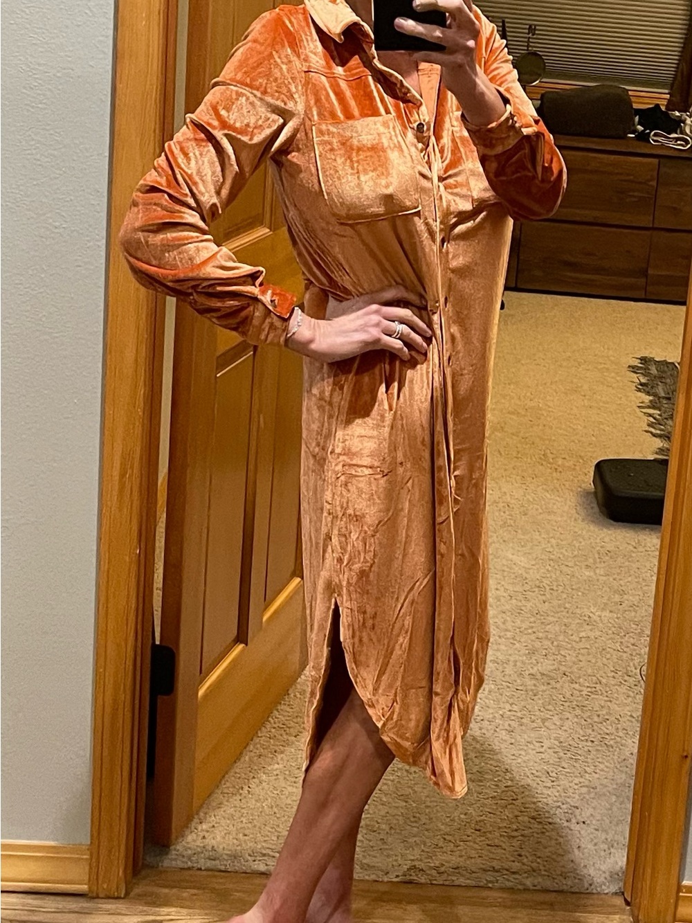 NWT Umgee Copper/Burnt Orange Velvet Button Front Midi Dress Size Small